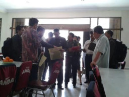 Gugatan Hak Sewa Depot Anda